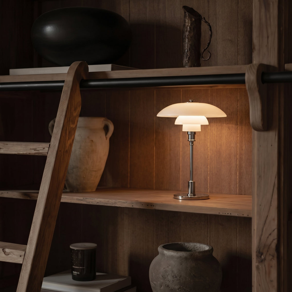 Stolní lampa v dánském designu