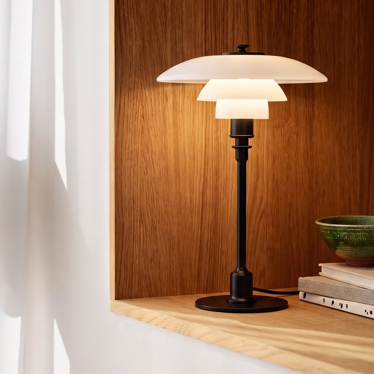Stolní lampa v dánském designu