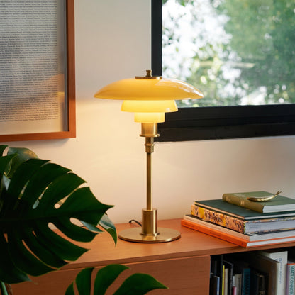 Stolní lampa v dánském designu