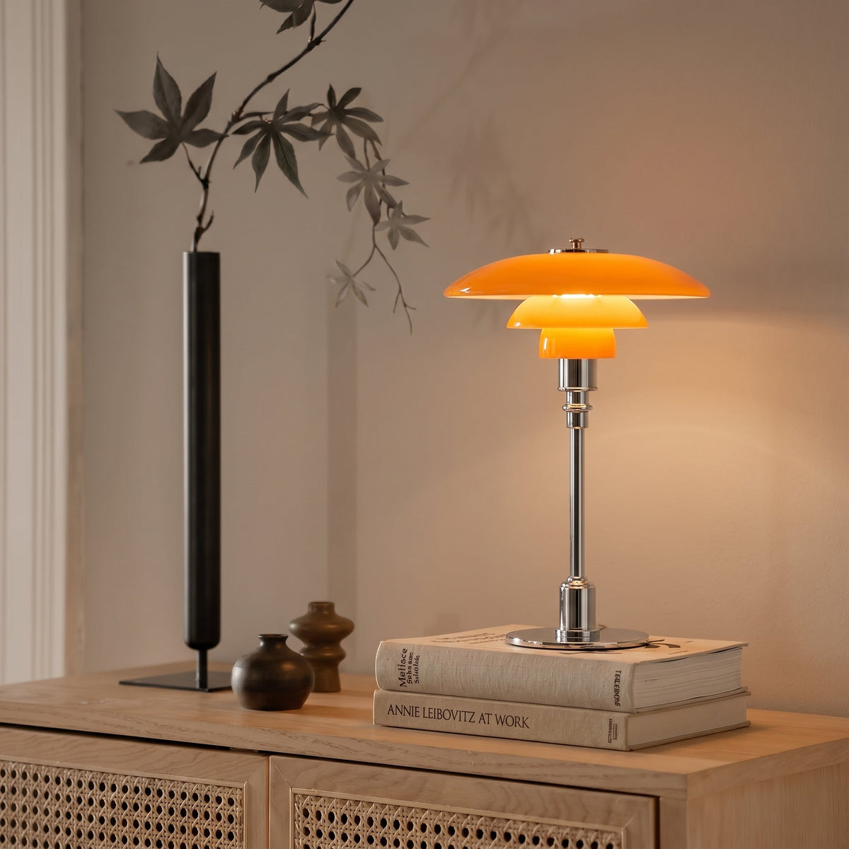 Stolní lampa v dánském designu